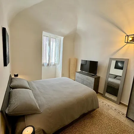 Giulivi Apartment